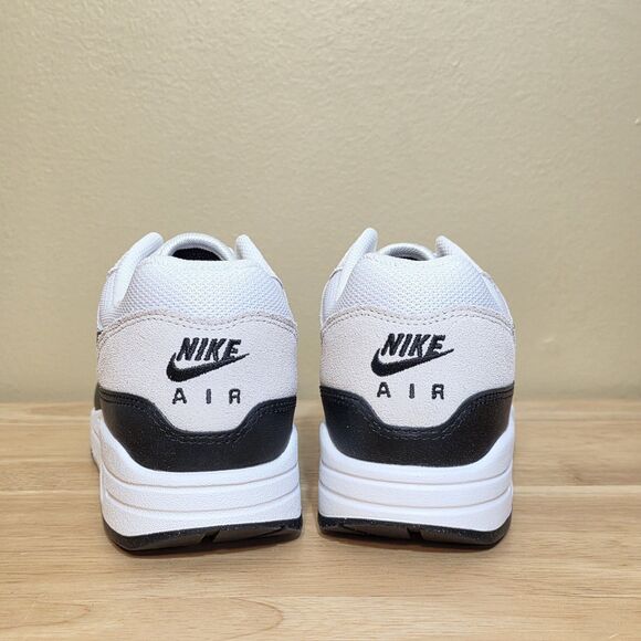 Nike Air Max 1 Essential White Black FZ5808-101 Men\'s Size 7.5 Women\'s 9